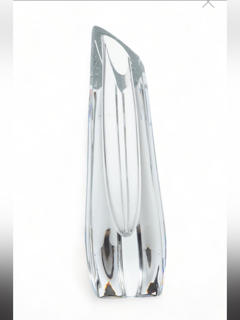 Mikasa Clear Crystal Vase with Vertical Cut Design - Picture 2 of 8